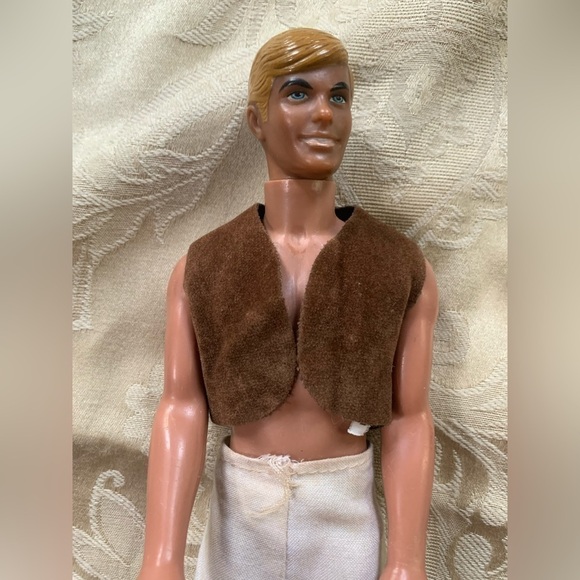 Vintage Ken Doll – Bendable Legs (1970–1987) - Picture 1 of 6